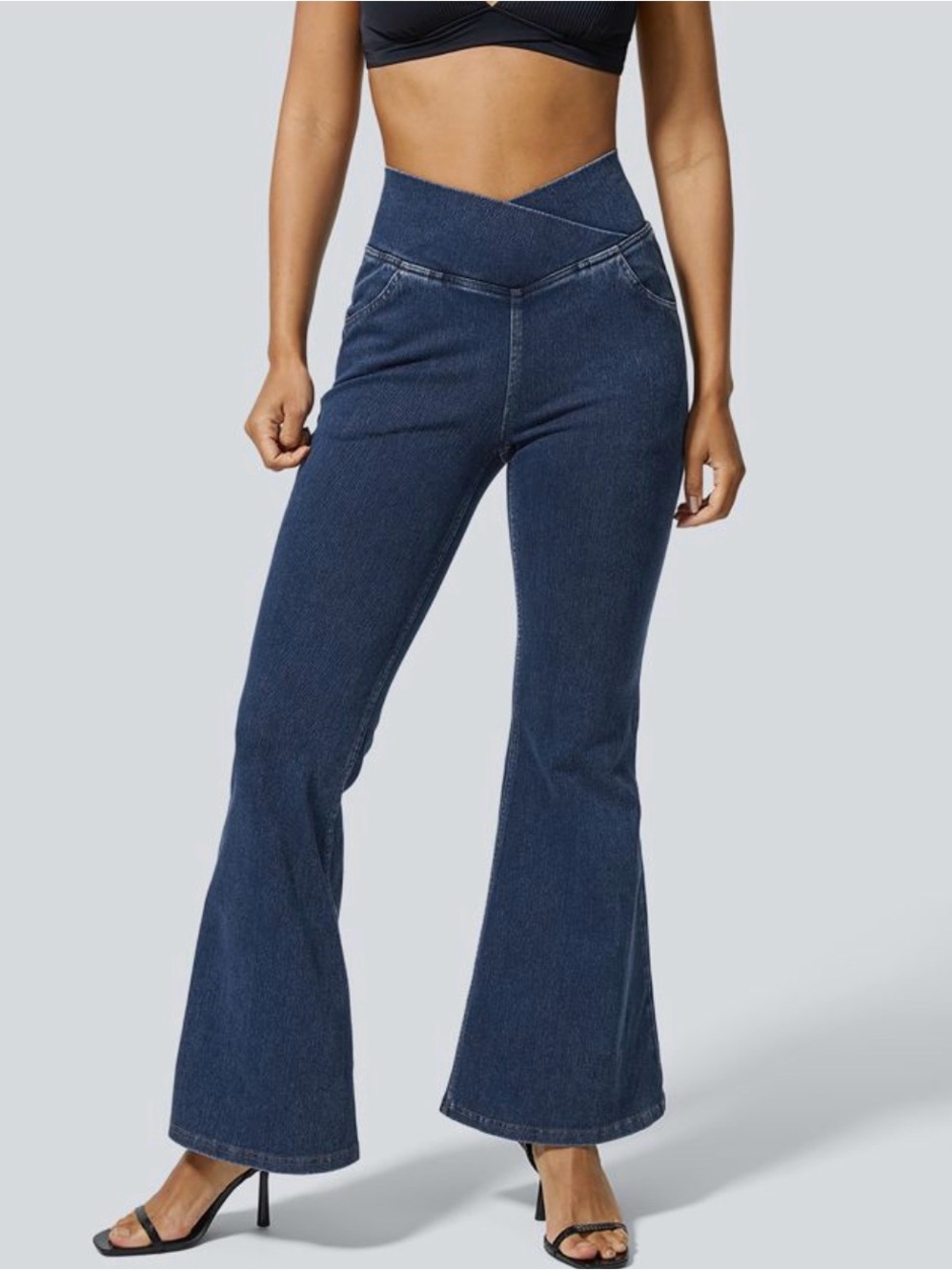 NWOT Halara Flex Crossover High Waisted Pocket Jeans Size LP